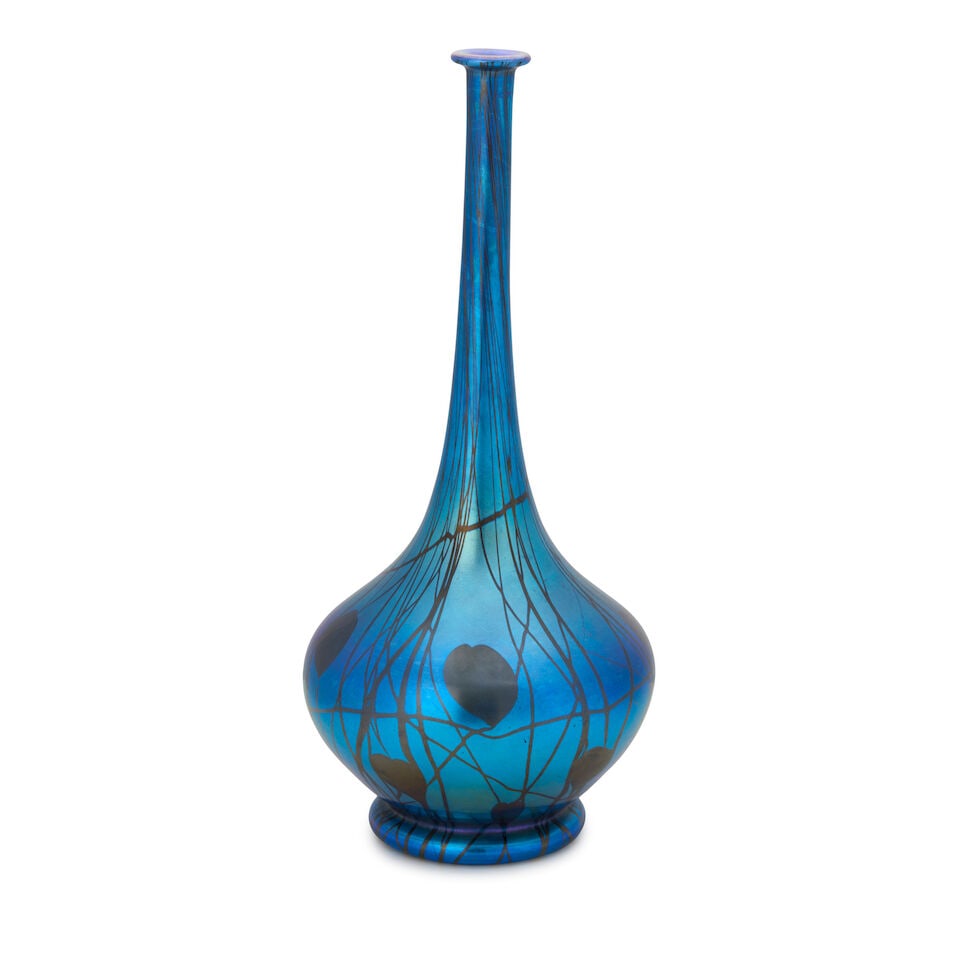 VICTOR DURAND JR. (1870-1931) 'HEART AND VINE' BOTTLE VASE Millville, New Jersey, circa 1925, bl...: VICTOR DURAND JR. (1870-1931) 'HEART AND VINE' BOTTLE VASE Millville, New Jersey, circa 1925, blown glass, unmarked, ht. 17 3/4 in. For further information on this lot please visit Bonhams.com For fur