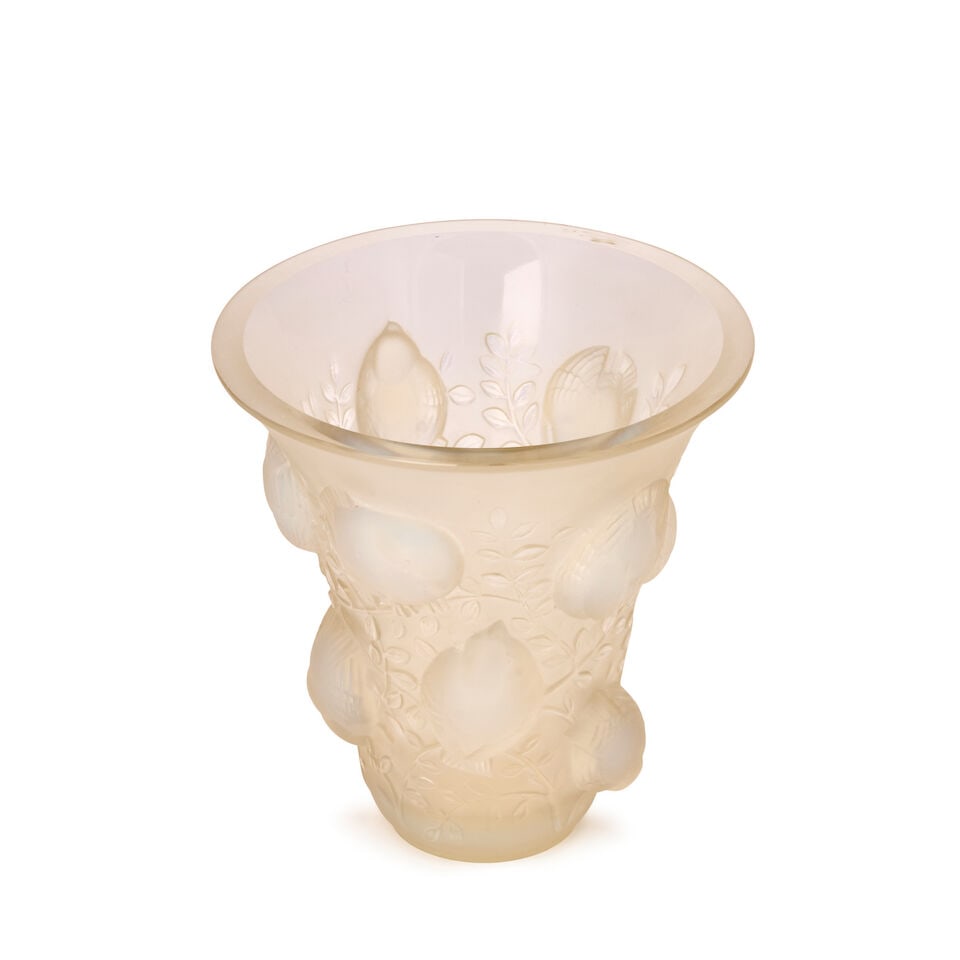 RENE LALIQUE (1860-1945) 'SAINT FRANCOIS' VASE France, circa 1930, molded clear and frosted glas... - 3
