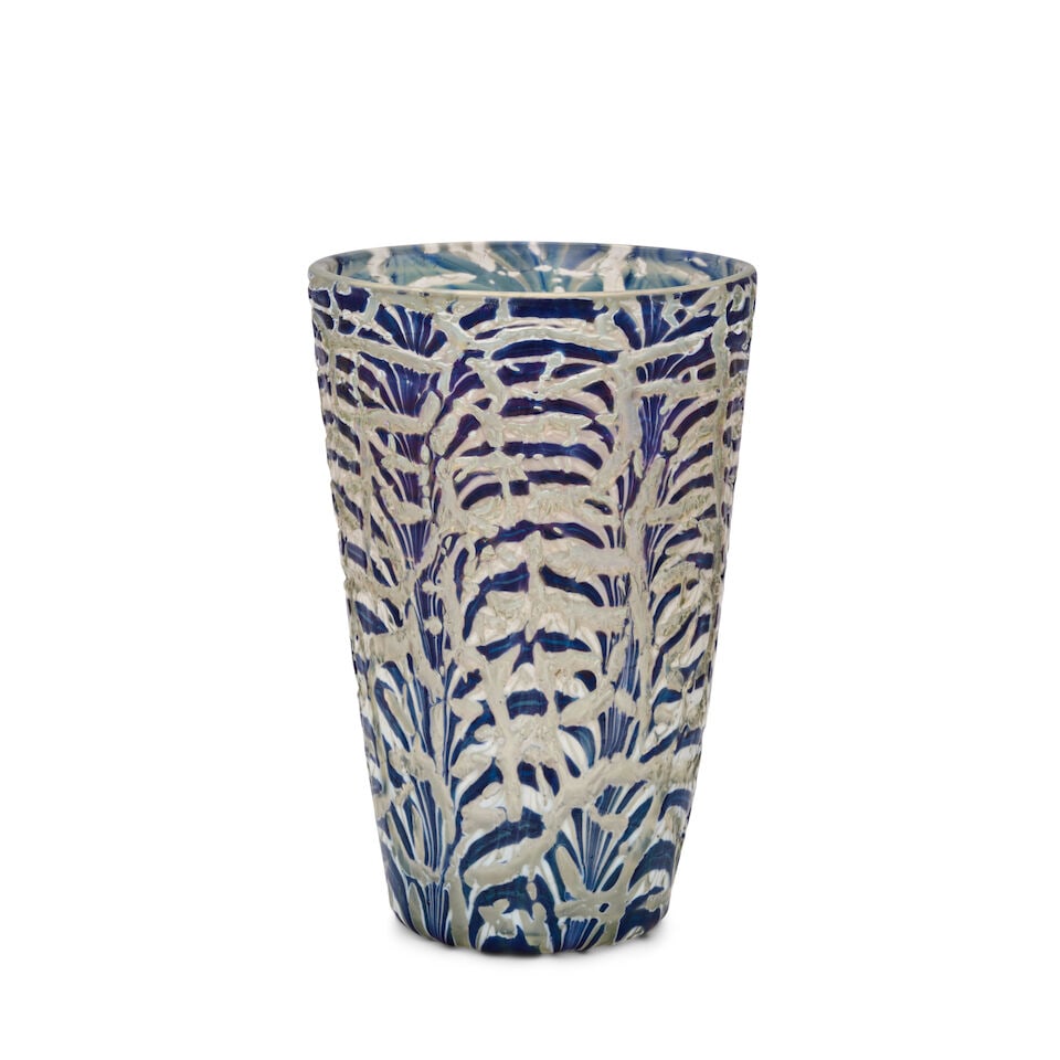 VICTOR DURAND JR. (1870-1931) 'MOORISH CRACKLE' VASE Millville, New Jersey, circa 1925, blown gl...: VICTOR DURAND JR. (1870-1931) 'MOORISH CRACKLE' VASE Millville, New Jersey, circa 1925, blown glass, later incised mark 'Schneider 24418,' otherwise unmarked, ht. 7 7/8, dia. 5 1/4 in. For further inf