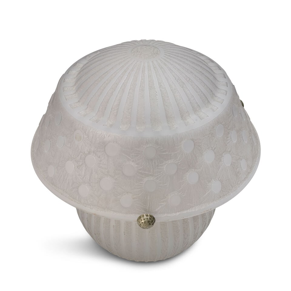 DAUM NANCY ART DECO TABLE LAMP Nancy, France, circa 1925, acid-etched glass, shade and base both... - 4