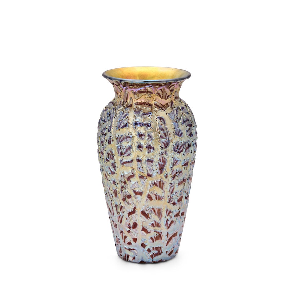 VICTOR DURAND (1870-1931) 'MOORISH CRACKLE' VASE Millville, New Jersey, circa 1925, blown glass,... - 4