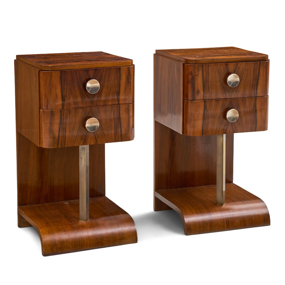 PAIR OF GEORGES GUERIN ART DECO NIGHTSTANDS Paris, France, circa 1925, walnut veneer, chromed me... - 2