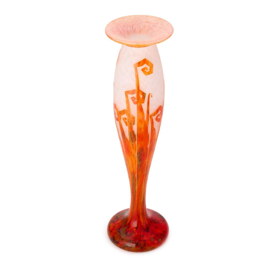 CHARLES SCHNEIDER (1881-1953) 'FOUGERES' VASE France, circa 1928, acid-cut cameo glass, incised ... - 3