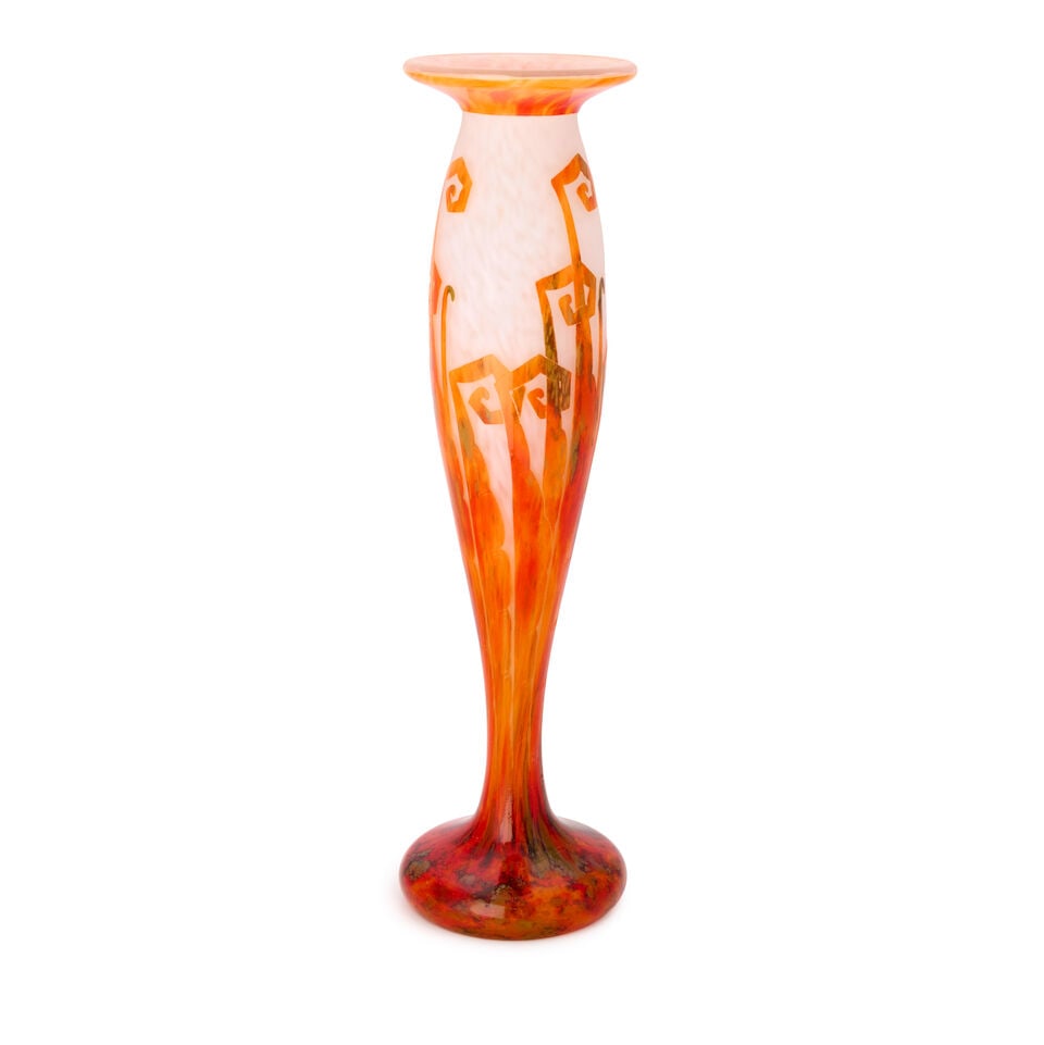 CHARLES SCHNEIDER (1881-1953) 'FOUGERES' VASE France, circa 1928, acid-cut cameo glass, incised ... - 4