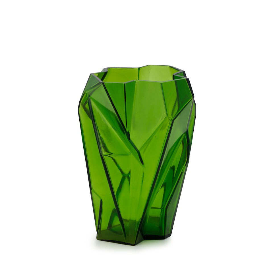 REUBEN HALEY (1872-1933) FOR CONSOLIDATED LAMP AND GLASS CO. 'RUBA ROMBIC' VASE Coraopolis, circ...: REUBEN HALEY (1872-1933) FOR CONSOLIDATED LAMP AND GLASS CO. 'RUBA ROMBIC' VASE Coraopolis, circa 1928, mold-blown jungle green glass, unmarked, ht. 6 3/4 in. For further information on this lot pleas