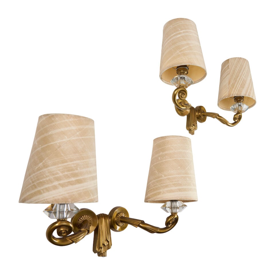 PAIR OF JULES LELEU (1883-1961) ART DECO TWO-ARM SCONCES France, circa 1940, gilt bronze, glass,... - 3