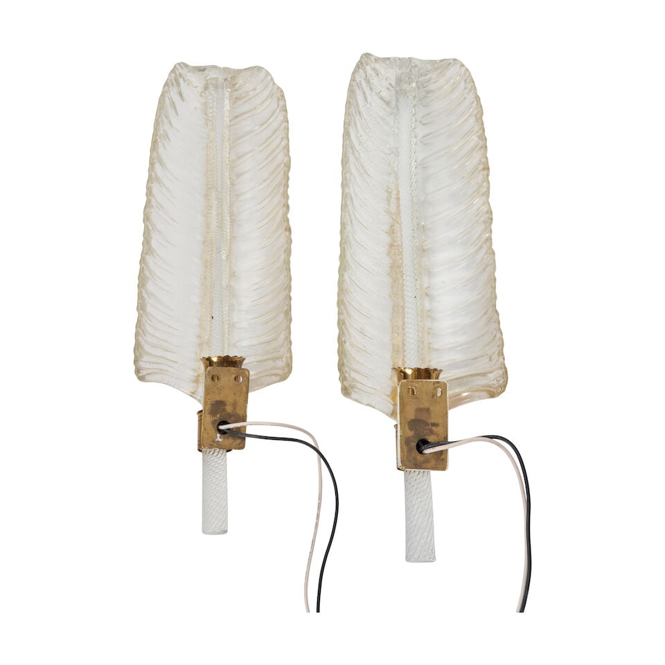 PAIR OF BAROVIER & TOSO FEATHER-FORM SCONCES Murano, Italy, circa 1940, gold aventurine glass, l... - 2