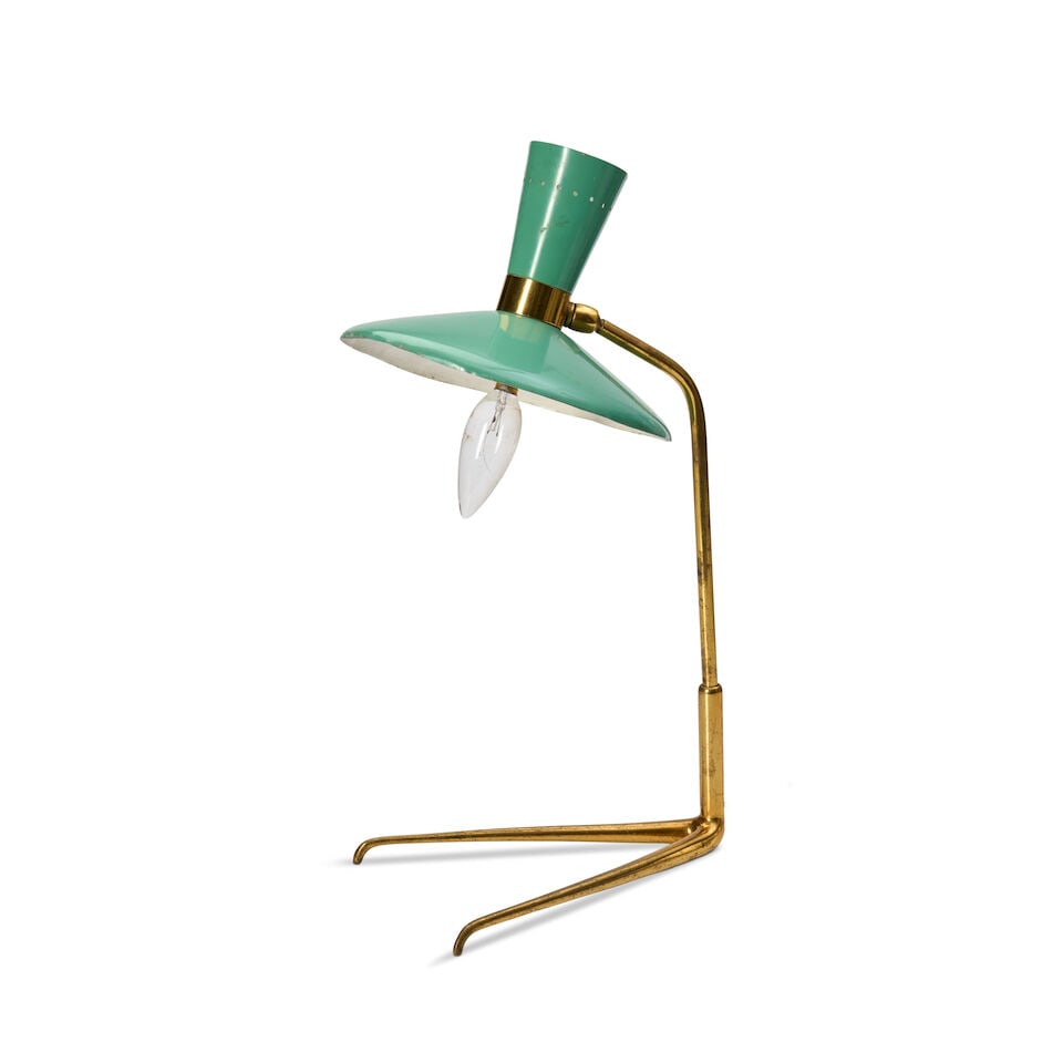 MID-CENTURY MODERN DESK LAMP Italy, circa 1950, enameled aluminum, lacquered brass, one candelab... - 4