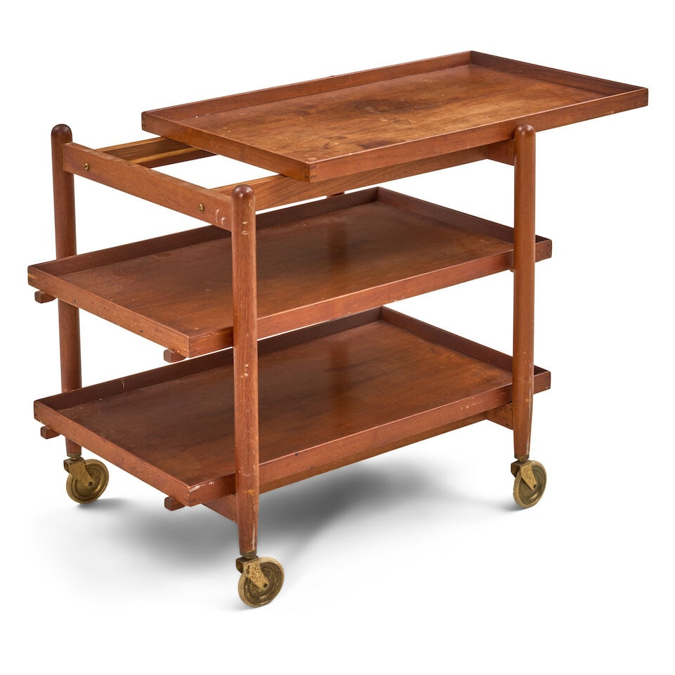 POUL HUNDEVAD (1917-2011) FOR DOMUS DANICA EXPANDABLE TEA CART Denmark, circa 1960, teak, brass ... - 2