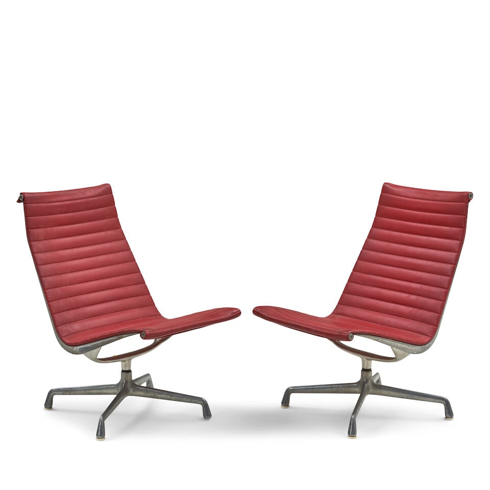 PAIR OF CHARLES (1907-1978) AND RAY EAMES (1912-1988) FOR HERMAN MILLER ALUMINUM GROUP LOUNGE CH... (1 of 2)