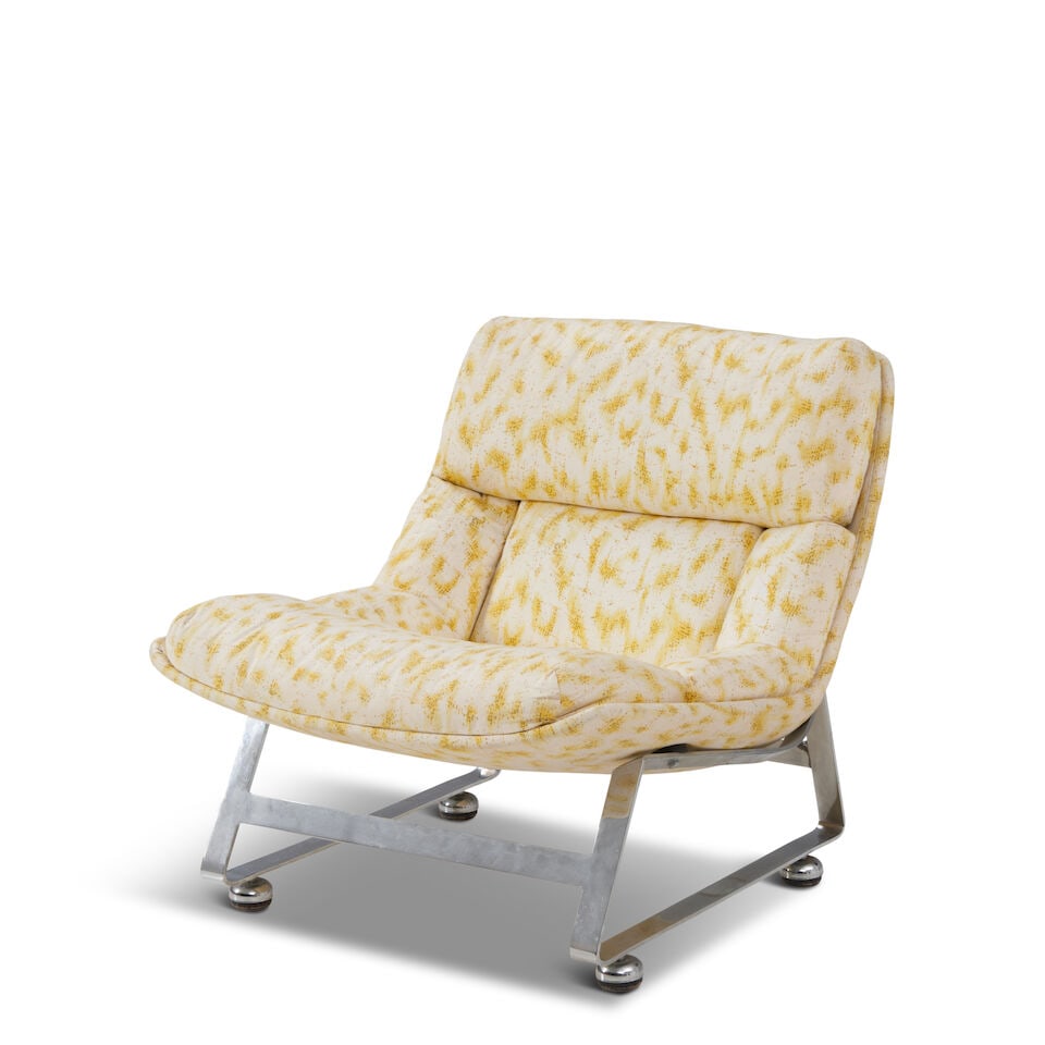 MILO BAUGHMAN-STYLE SCOOP LOUNGE CHAIR circa 1970, upholstery, chromed steel, unmarked, ht. 27 1... (1 of 3)