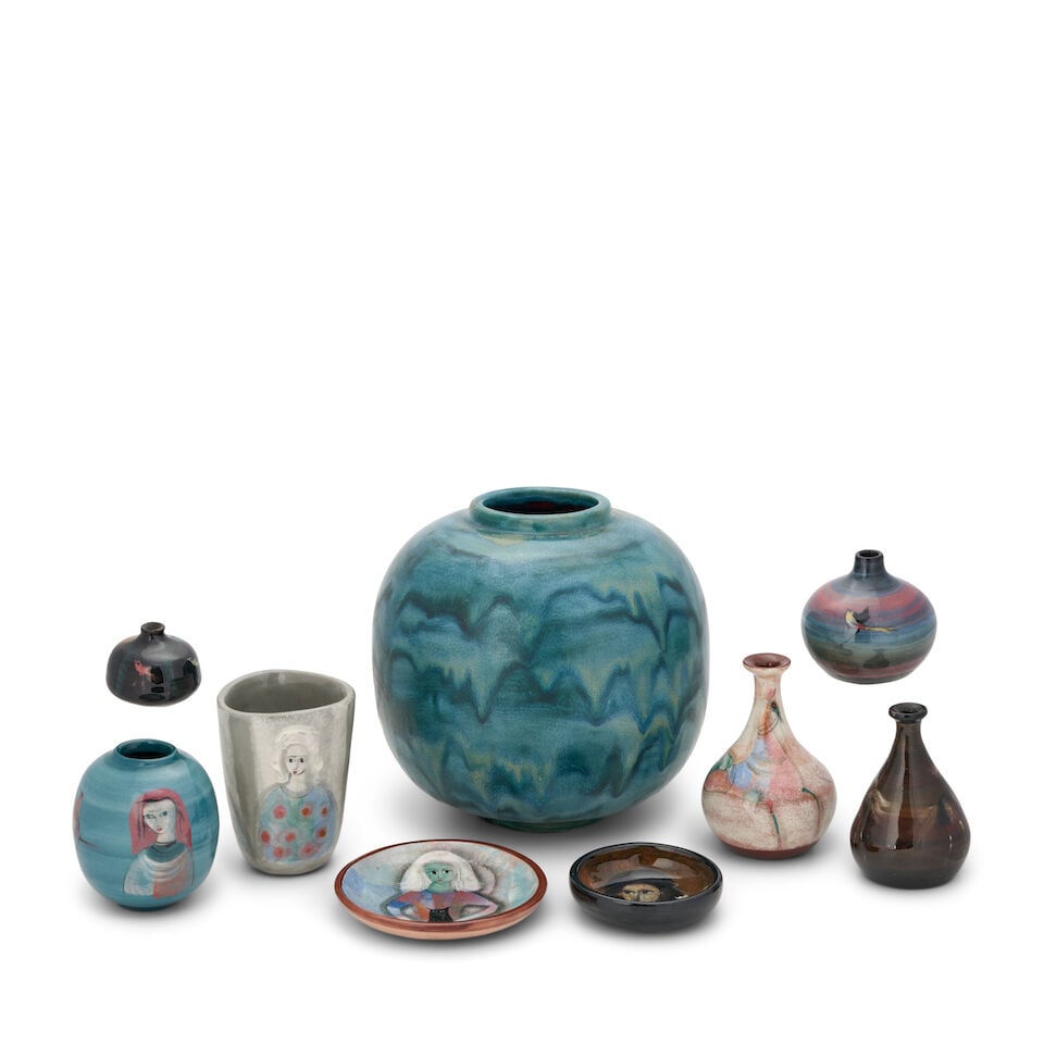 NINE WILLIAM (1910-1985) AND POLIA PILLIN (1909-1992) STUDIO POTTERY VESSELS Los Angeles, Califo... - 2