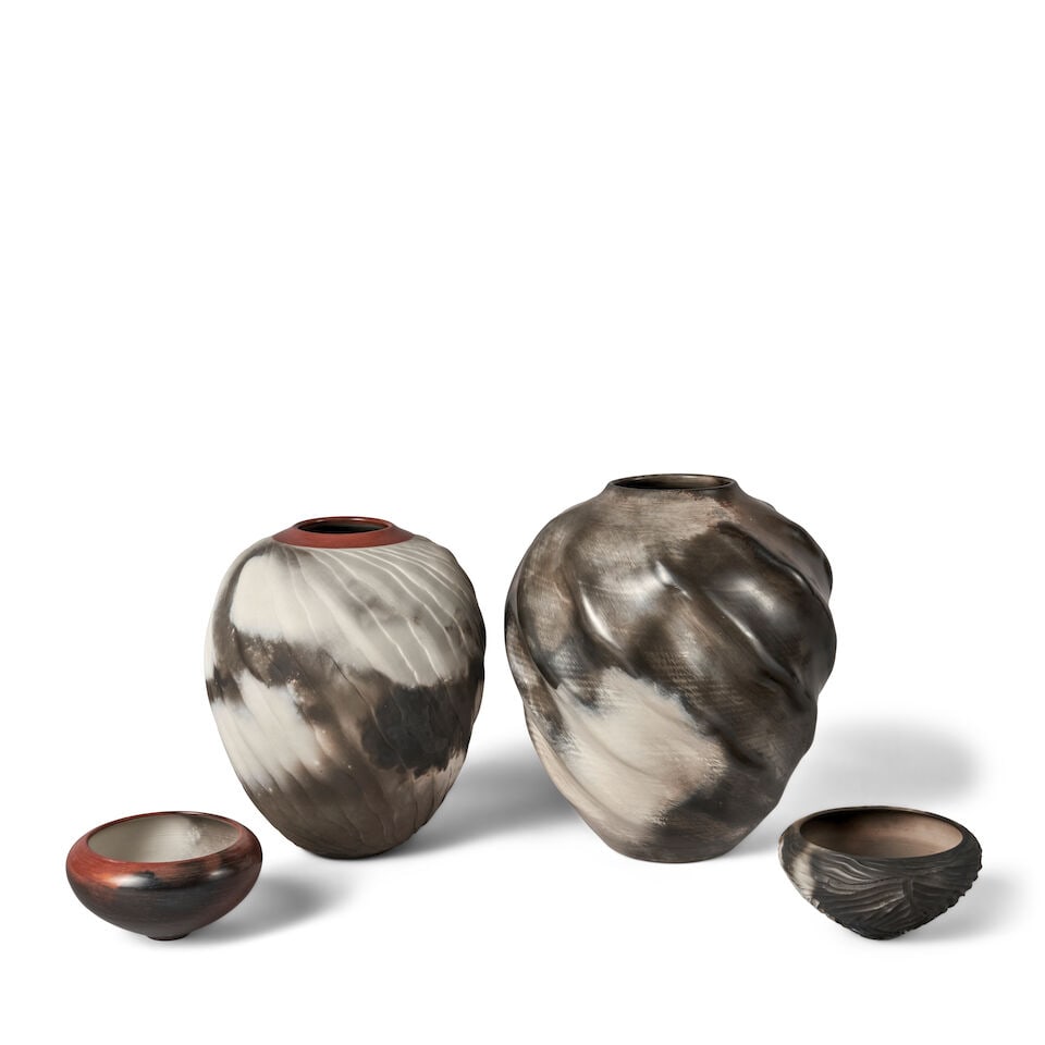 FOUR NANCEE MEEKER (1951-2022) STUDIO POTTERY VESSELS Westport, Massachusetts, late 20th century...: FOUR NANCEE MEEKER (1951-2022) STUDIO POTTERY VESSELS Westport, Massachusetts, late 20th century, carved and burnished terra sigillata, all with artist's incised signature, sgraffito bowl, ht. 2 3/4, 