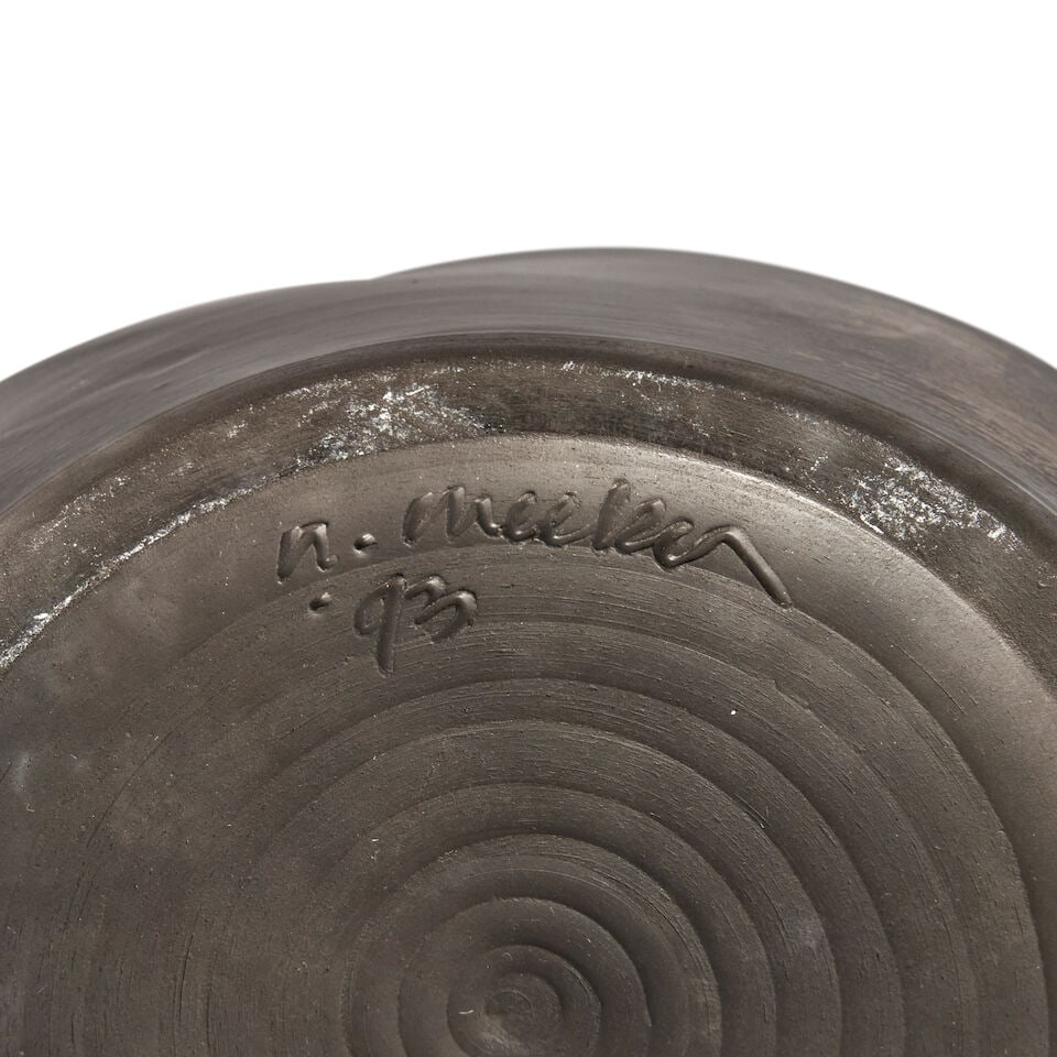 FOUR NANCEE MEEKER (1951-2022) STUDIO POTTERY VESSELS Westport, Massachusetts, late 20th century... - 2