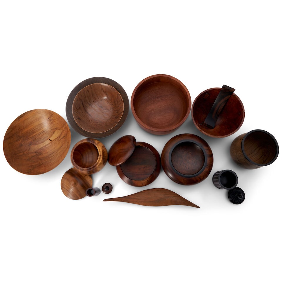 ELEVEN TURNED WOOD VESSELS North America, late 20th/early 21st century, including a Peter Thibea... - 3