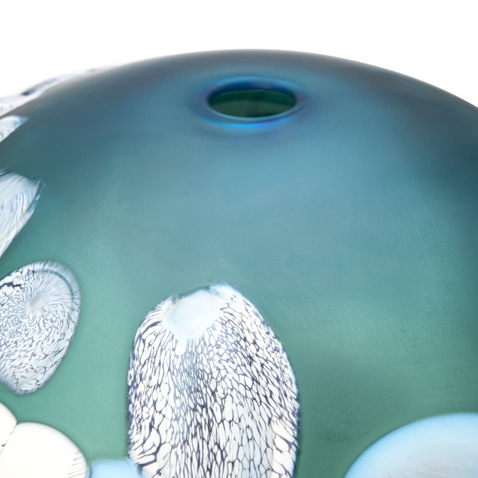SHINJI YONEHARA (BORN 1961) 'ANCIENT SOUNDS - WHISPERS' Japan, 1998, blown and sandblasted glass... - 2