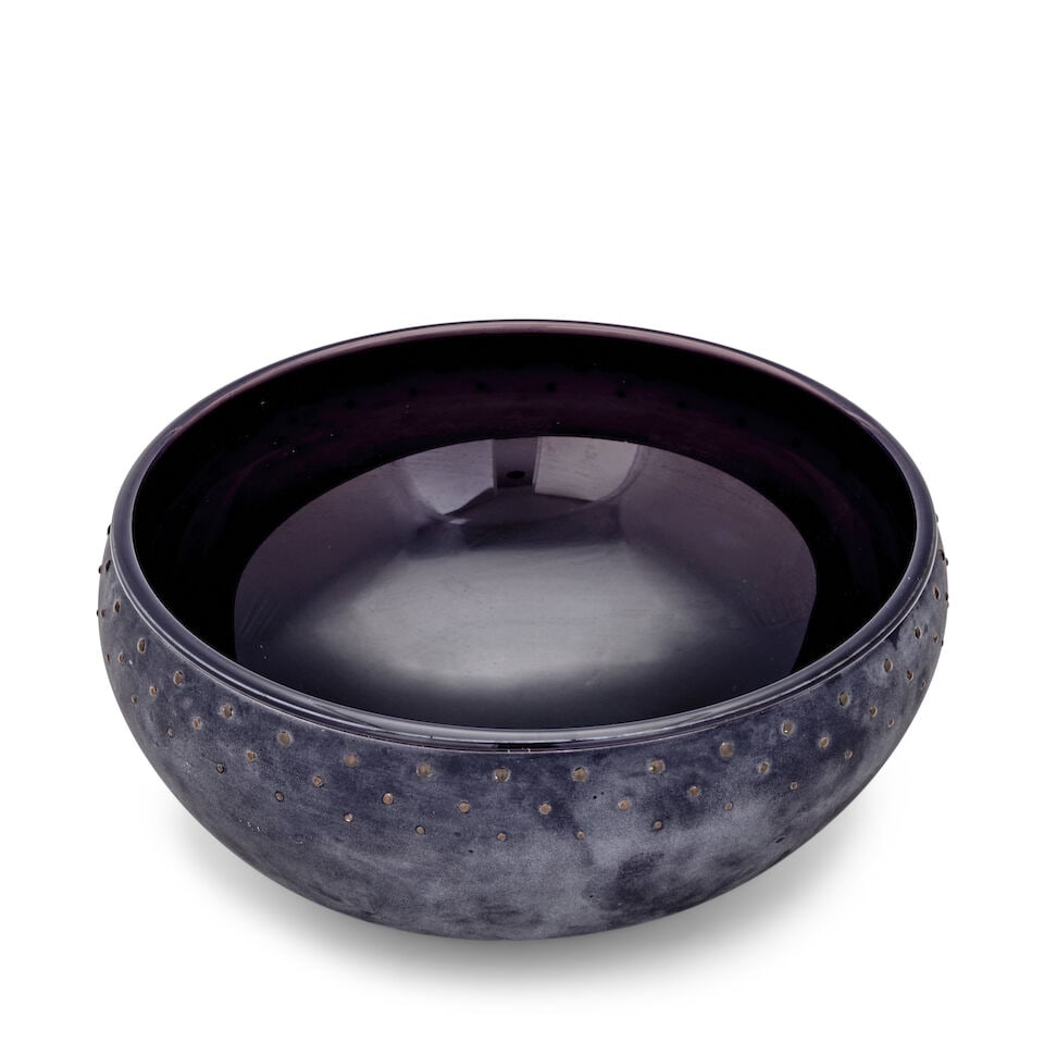 MATTHEW CURTIS (BORN 1964) BOWL Australia, circa 2000, blown glass, metal bosses, incised mark '... - 4