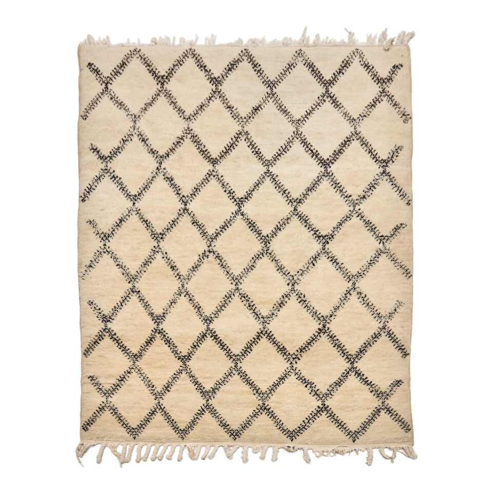 ARTISANAT MOROCCAN RUG Morocco, mid-20th century, wool, maker's label to underside, 82 x 60 in. (1 of 3)