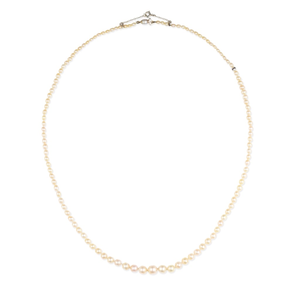 COLLIER PERLES FINES ET DIAMANTS (1 of 1)