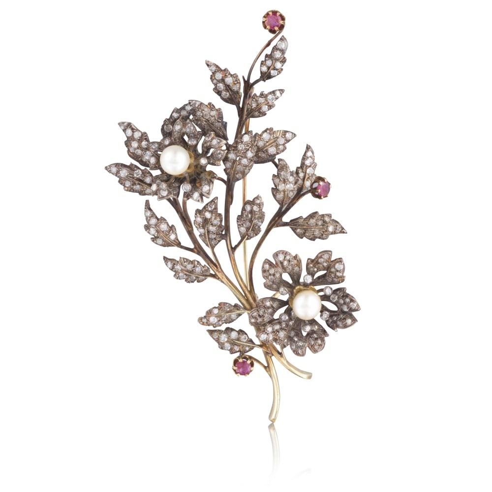 BROCHE 'FLEURS' PERLE DE CULTURE, RUBIS ET DIAMANTS, MILIEU DU XIXE SIÈCLE (1 of 1)