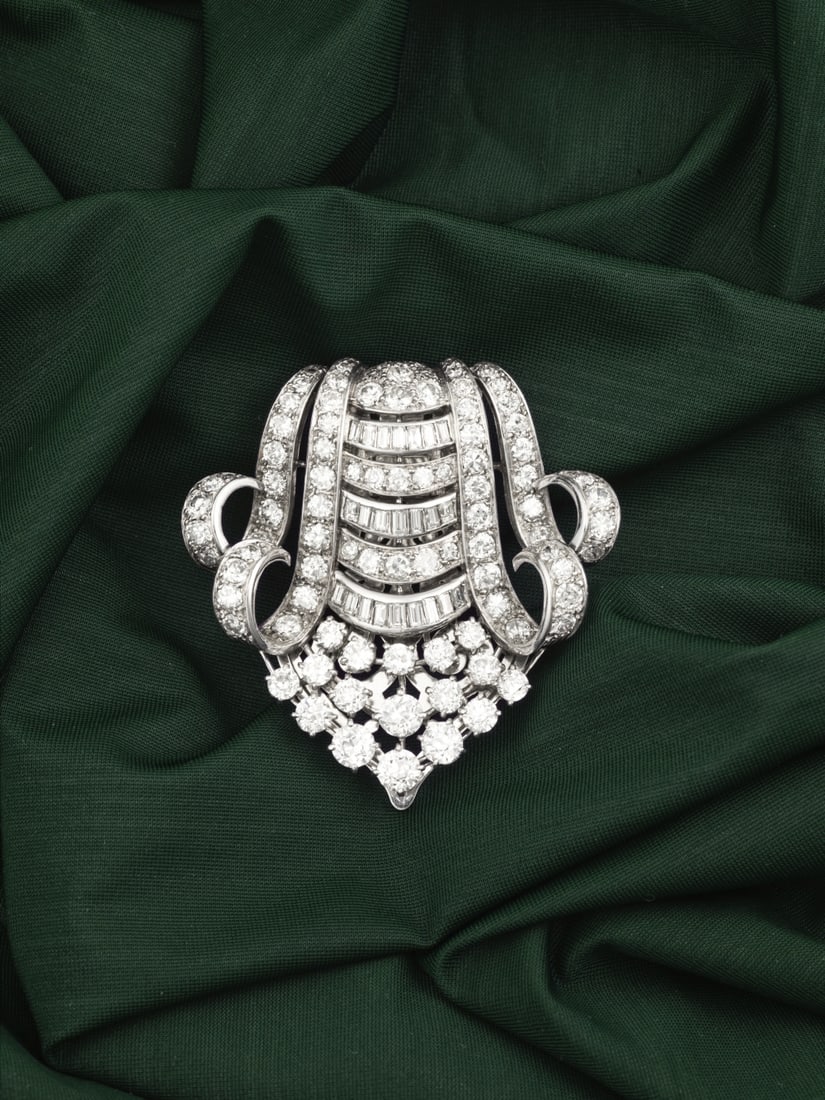 BOUCHERON: BROCHE CLIP DIAMANTS (1 of 1)