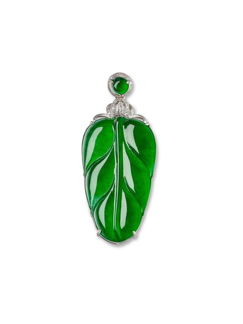 JADEITE AND DIAMOND 'LEAF' PENDANT: JADEITE AND DIAMOND 'LEAF' PENDANT 天然翡翠配鑽石「玉葉」吊墜 Certificate: HKJSL, jadeite, natural, type A 