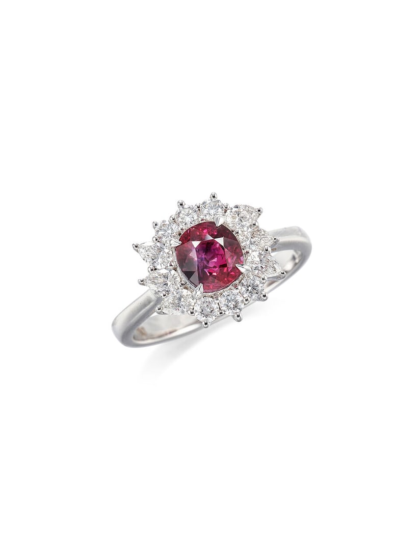 RUBY AND DIAMOND RING: RUBY AND DIAMOND RING 1.08克拉天然「緬甸孟休」未經加熱處理「鴿血紅」ಀ