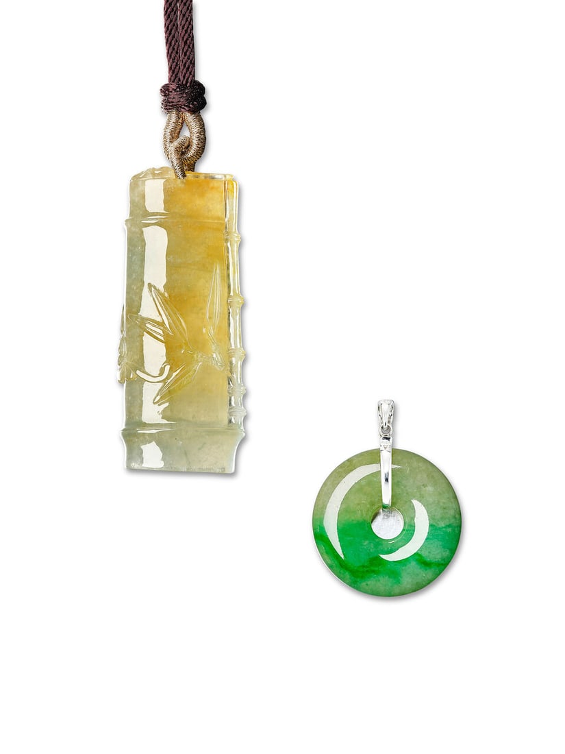 TWO JADEITE 'BAMBOO' AND 'HUAIGU' PENDANTS (2): TWO JADEITE 'BAMBOO' AND 'HUAIGU' PENDANTS 天然翡翠「富竹」及「懷古」吊墜兩枚 Certificates: