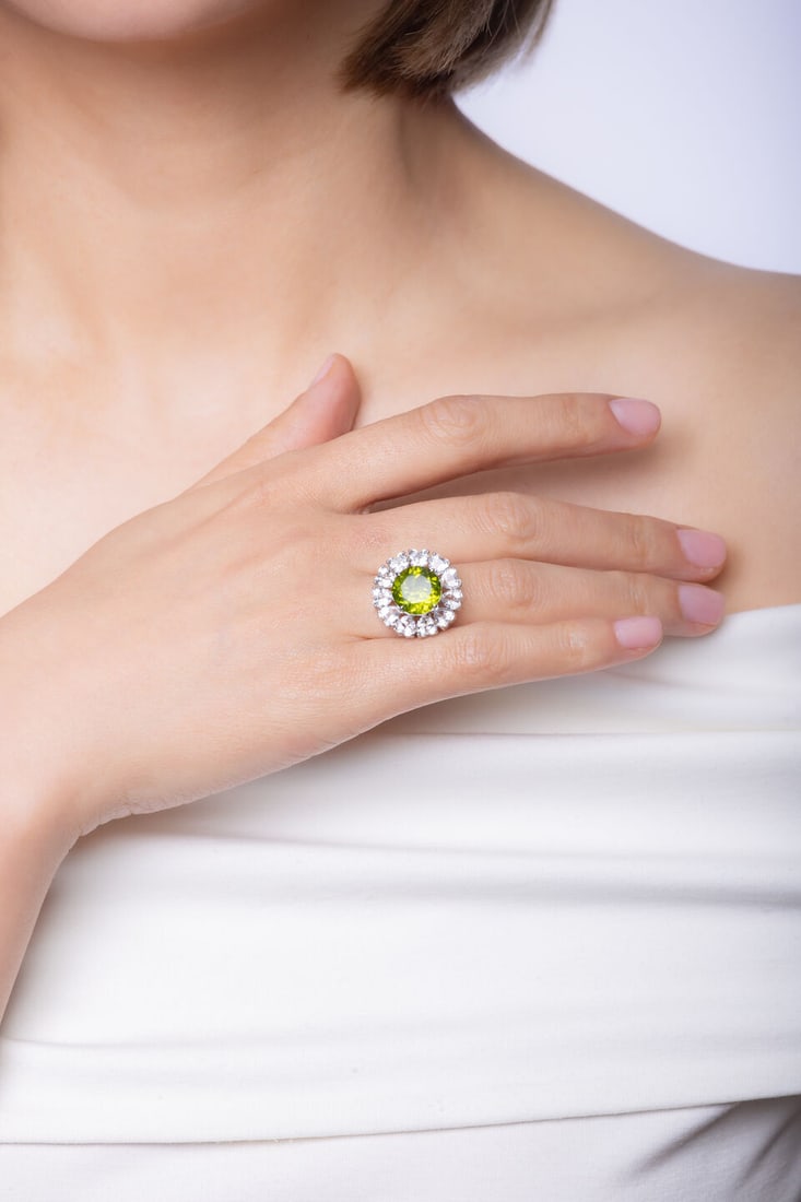 PERIDOT, TOPAZ AND DIAMOND RING - 2