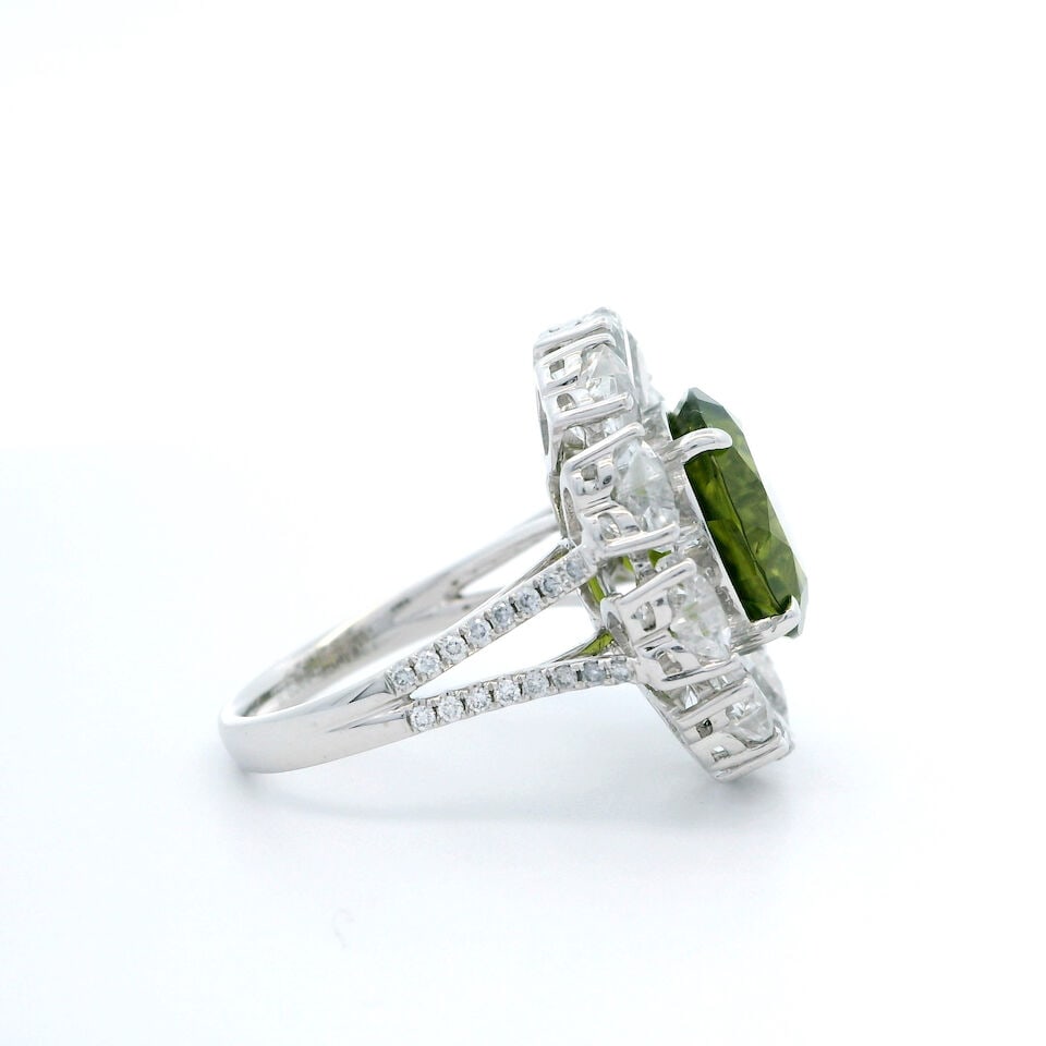PERIDOT, TOPAZ AND DIAMOND RING - 3
