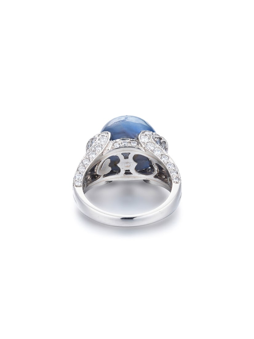 STAR SAPPHIRE AND DIAMOND RING - 4