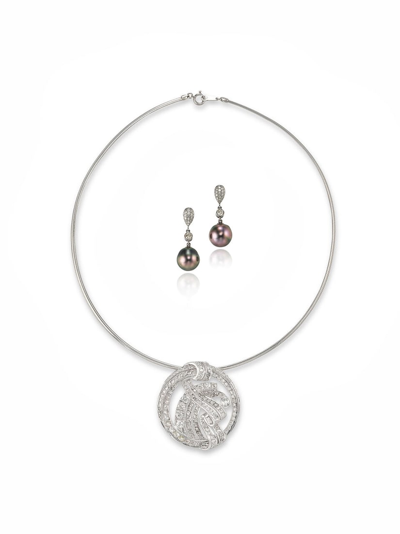 DIAMOND PENDANT NECKLACE, AND PAIR OF CULTURED PEARL AND DIAMOND PENDENT EARRINGS (2) (1 of 3)