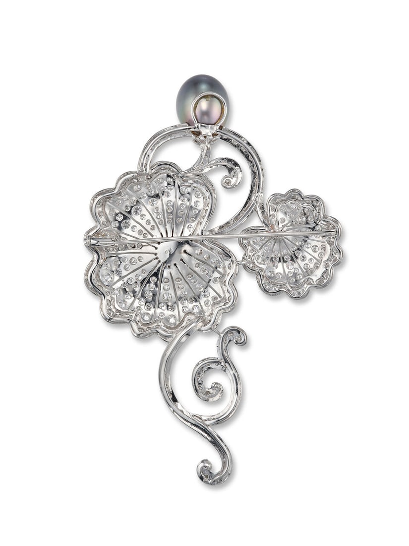 CULTURED PEARL AND DIAMOND BROOCH - 3