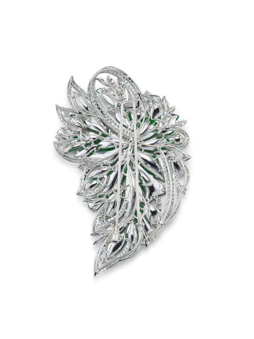 JADEITE AND DIAMOND 'FOLIATE' BROOCH - 3