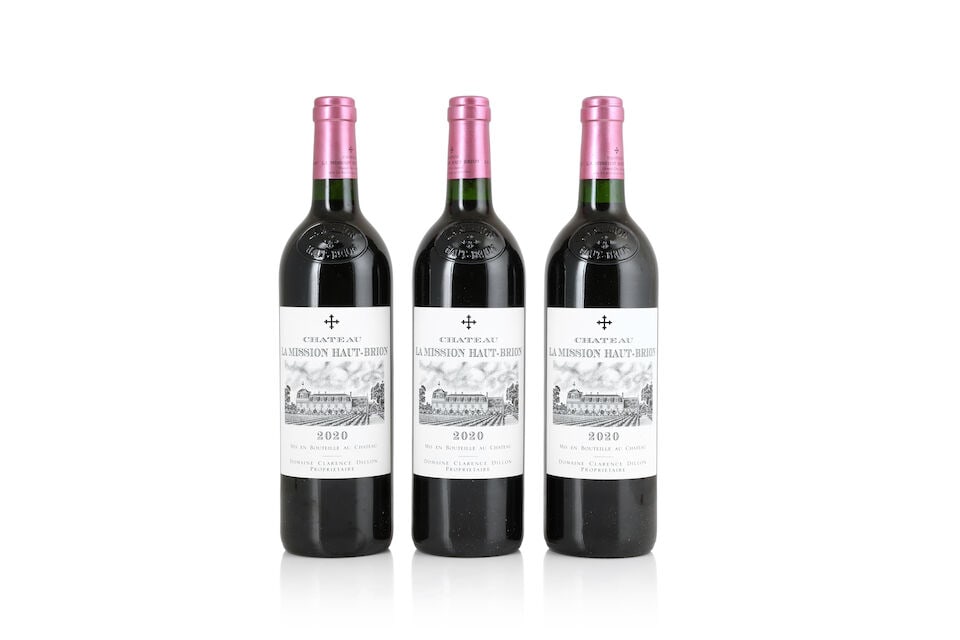 Château La Mission Haut-Brion, 2020 (3 x 750ml): Château La Mission Haut-Brion, 2020 (3 x 750ml) Region: Pessac-Léognan Packaging: original wooden case This lot is subject to the following lot symbols: Δ Δ VAT at the prevailing r