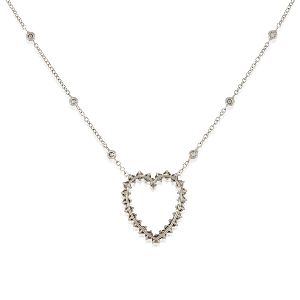 GOLD AND DIAMOND HEART PENDANT NECKLACE - 2