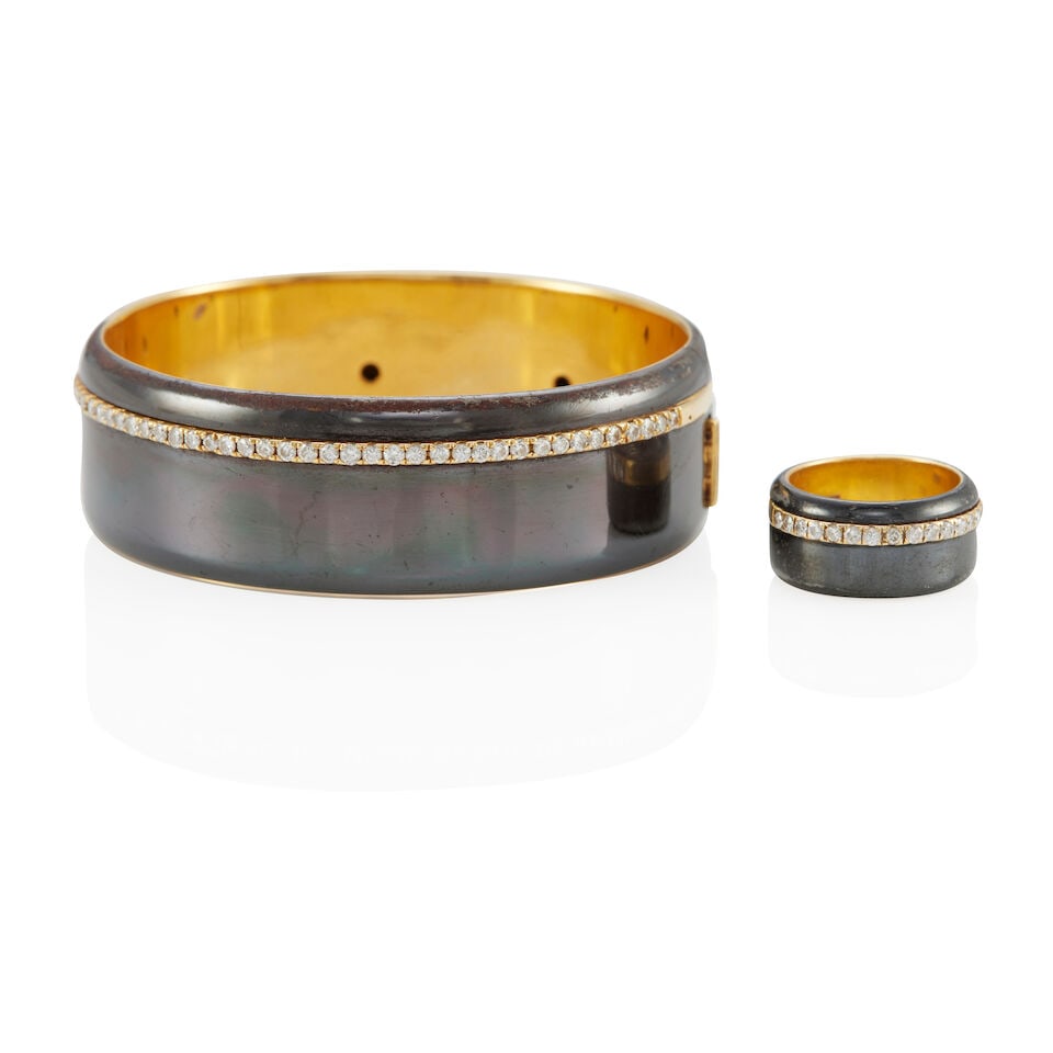 SET OF 18K GOLD, STAINLESS STEEL AND DIAMOND JEWELRY - 2