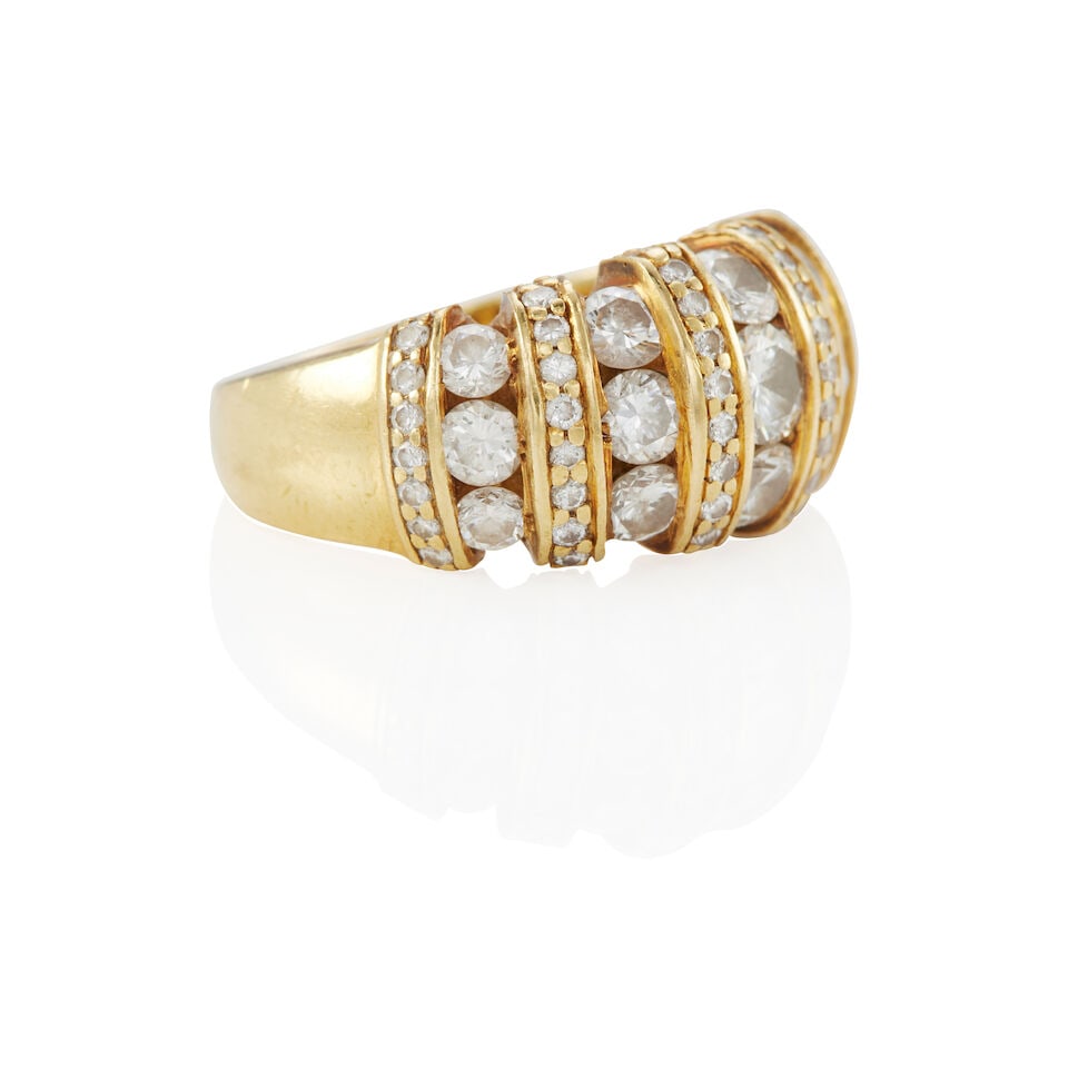 18K GOLD AND DIAMOND RING - 3