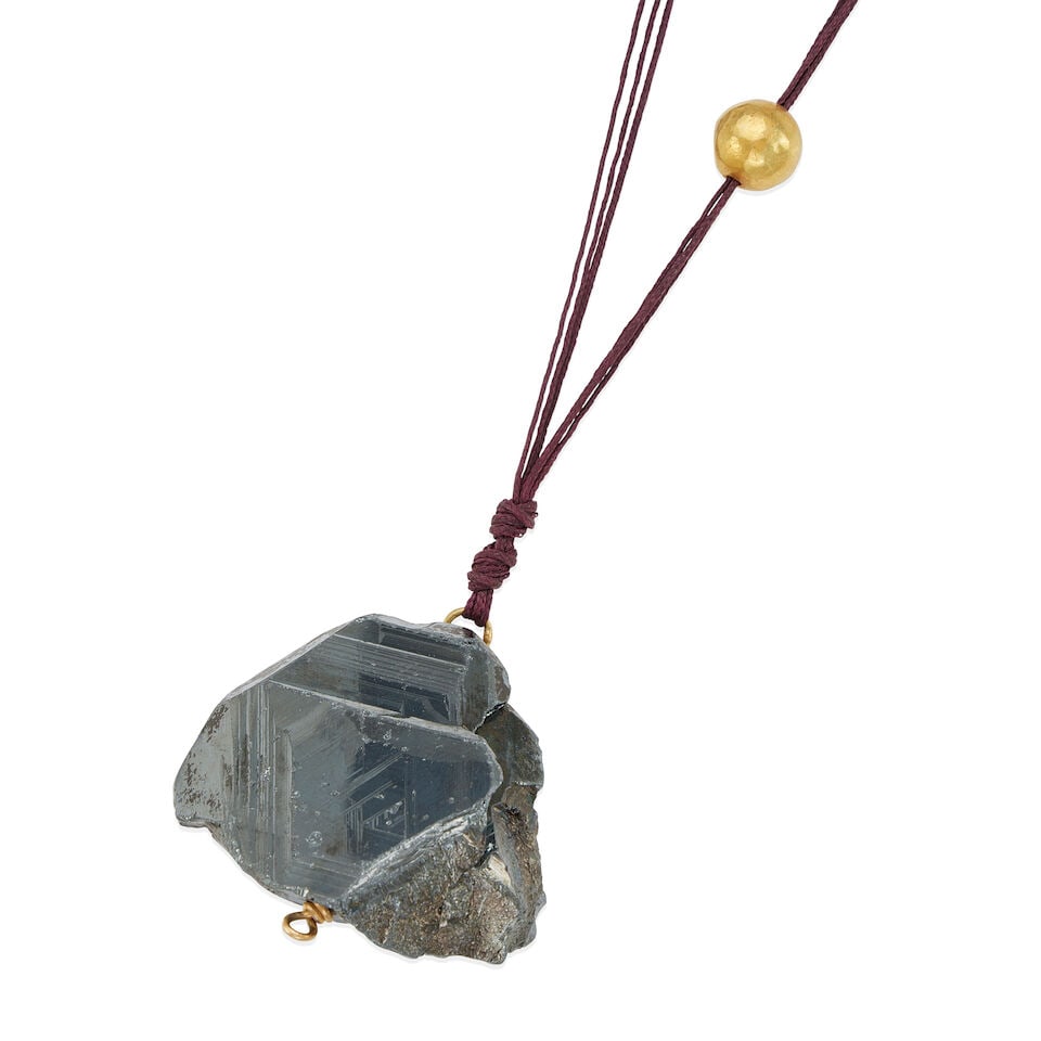 18K GOLD AND BLACK ROCK PENDANT NECKLACE - 2