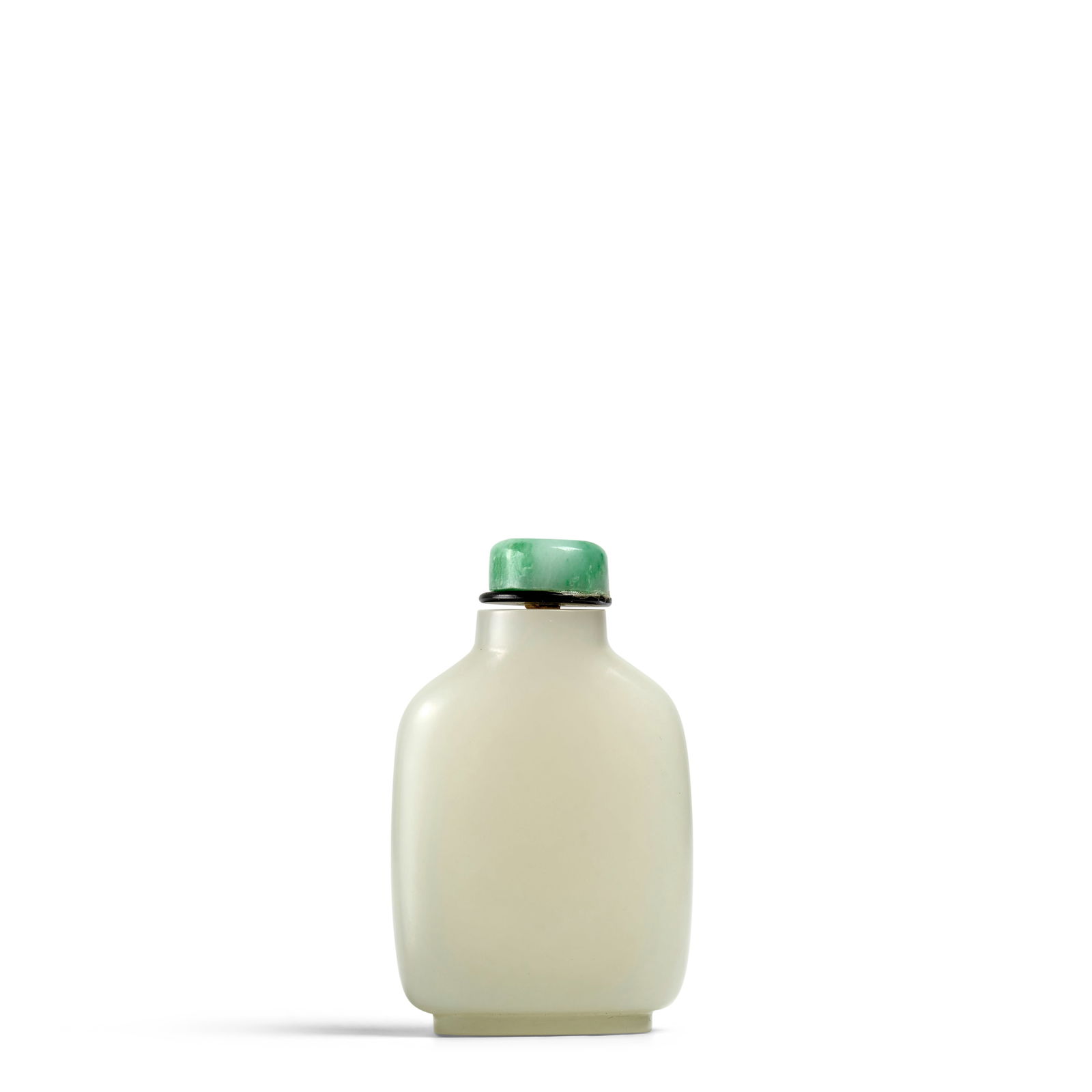 A PLAIN WHITE JADE ROUNDED RECTNAGULAR SNUFF BOTTLE 1760-1830 (1 of 1)