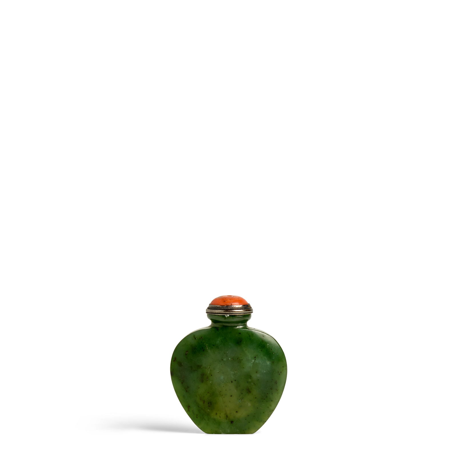 A BLACK-FLECKED SPINACH-GREEN NEPHRITE JADE SNUFF BOTTLE 1750-1800: A BLACK-FLECKED SPINACH-GREEN NEPHRITE JADE SNUFF BOTTLE 1750-1800 Of flattened spade shape, below a waisted neck with flat rim and regular mouth, supported on an elongated oval foot ring and an extre