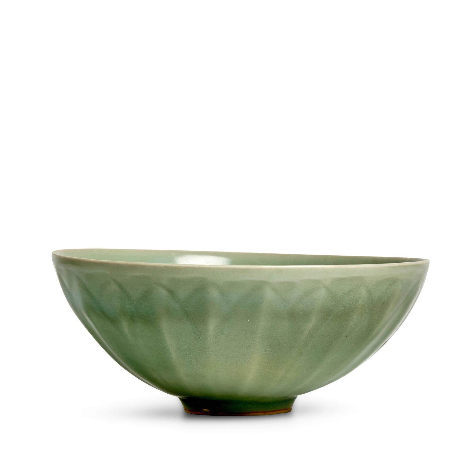 A LARGE LONGQUAN CELADON 'LOTUS' BOWL Southern Song Dynasty (Japanese box): A LARGE LONGQUAN CELADON 'LOTUS' BOWL Southern Song Dynasty The steeply rounded sides rising from a small ring foot, carved on the exterior a band of overlapping petals, covered inside and out a brill