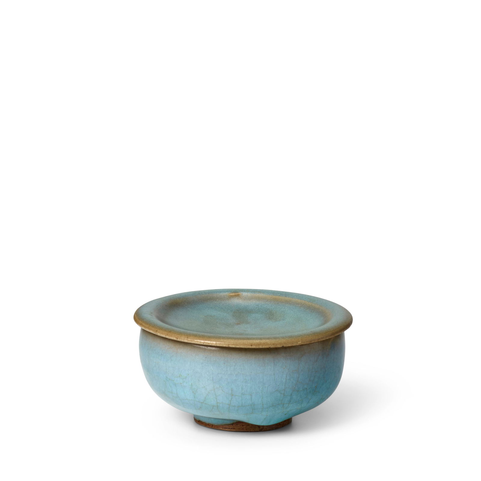 A SKY-BLUE JUN BOWL AND MATCHING COVER Northern Song Dynasty: A SKY-BLUE JUN BOWL AND MATCHING COVER Northern Song Dynasty The deep rounded sides supported on a well-pared ring foot, the thick crackled glaze pulling thin at the mouth showing the mushroom color b