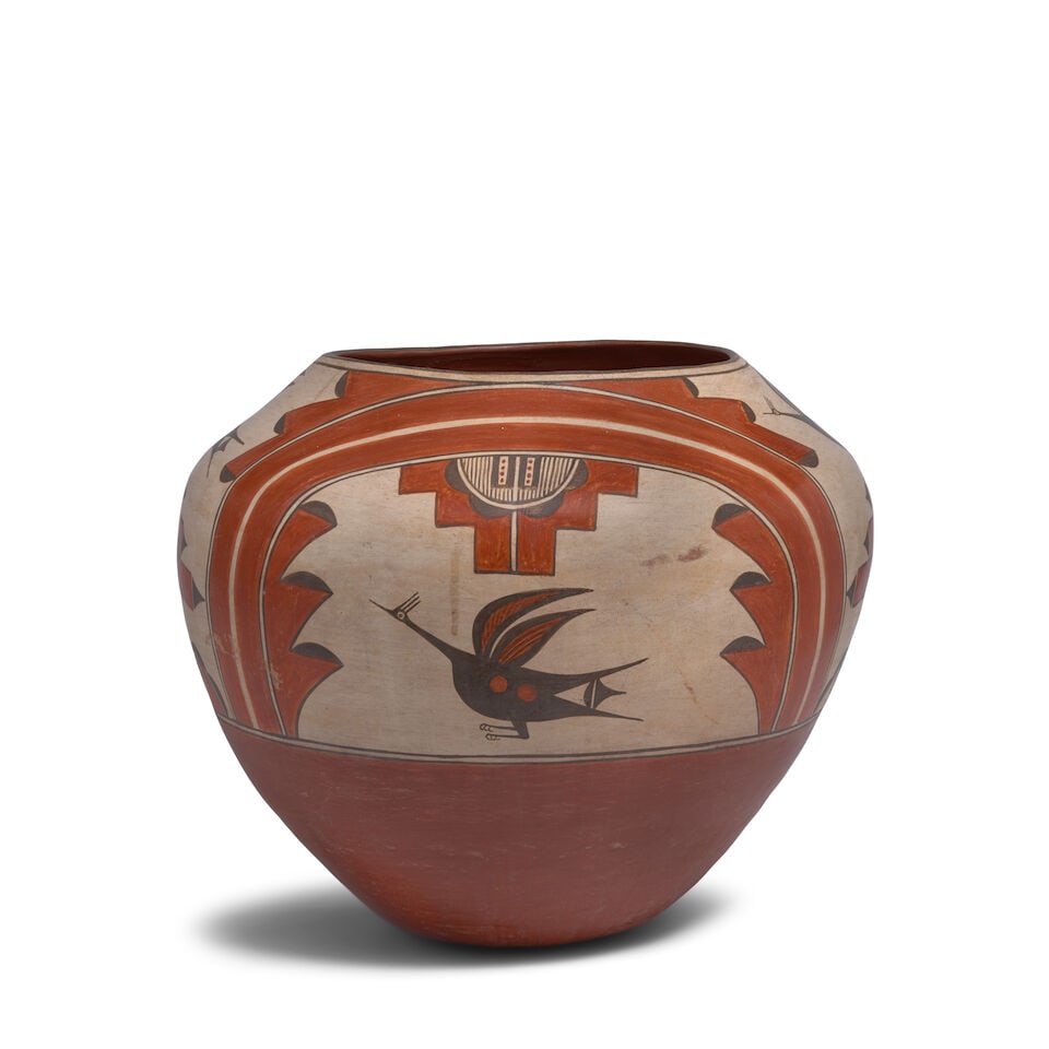 A Trinidad Medina polychrome pottery storage jar - 4