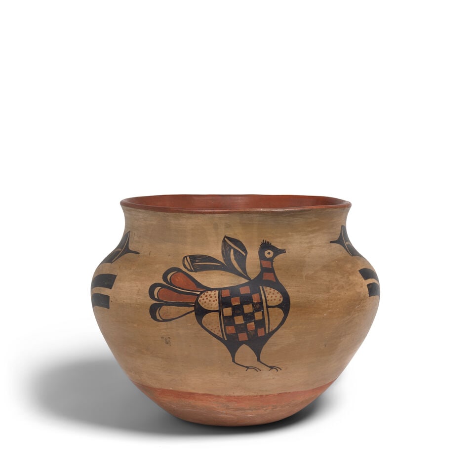 A Kewa (Santo Domingo) polychrome jar (1 of 2)