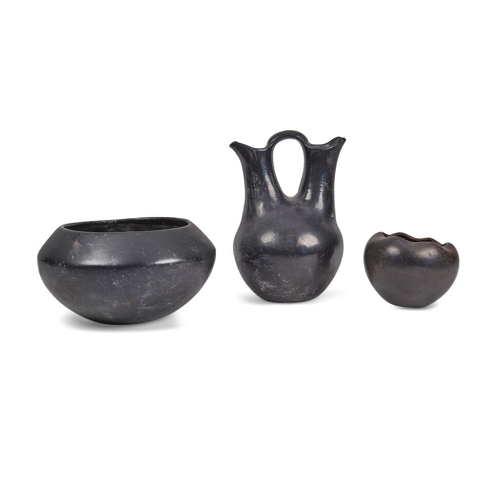 Three Santa Clara blackware vessels (1 of 1)