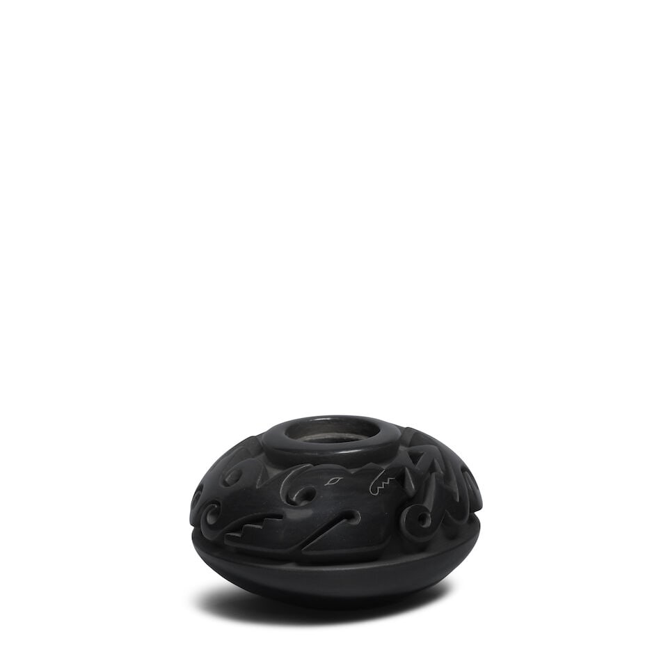 A Nancy Youngblood blackware pottery jar (1 of 2)