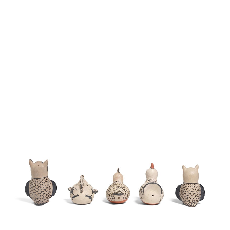 Five Seferina Ortiz pottery objects - 2