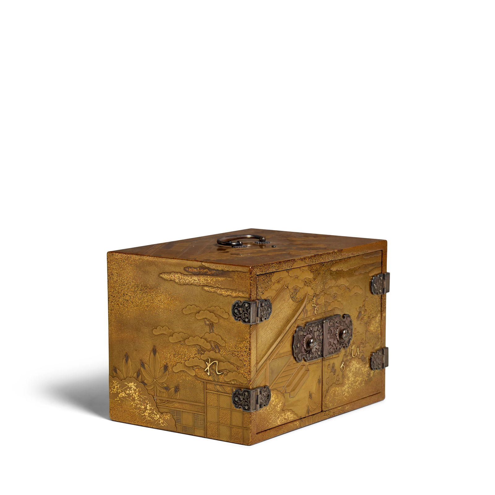 A GOLD-LACQUER KODANSU (TABLE CABINET) Edo period (1615-1868), 19th century (1 of 1)
