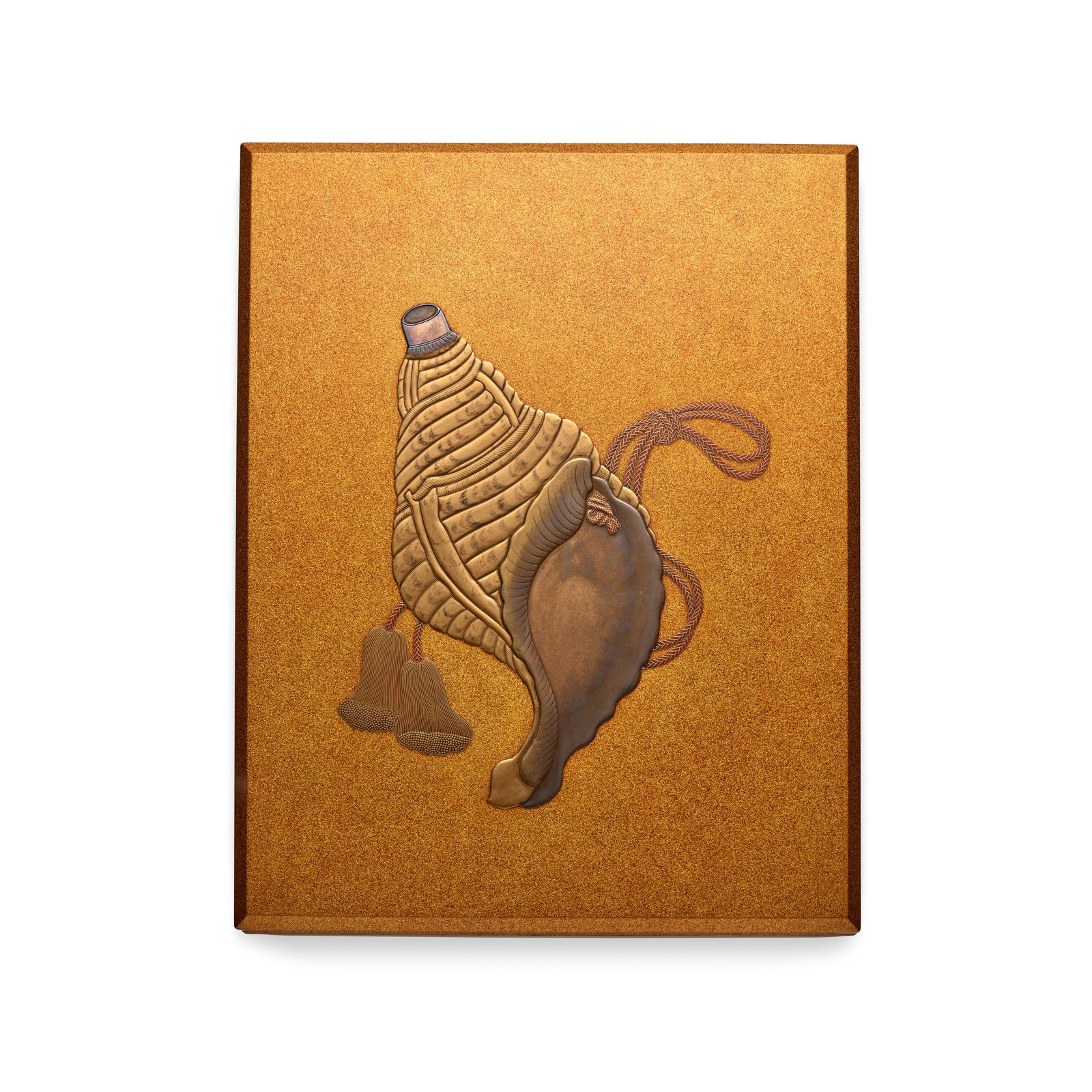 A GOLD-LACQUER DOCUMENT BOX Meiji (1868-1912) or Taisho (1912-1926) era, late 19th/early 20th ce...: A GOLD-LACQUER DOCUMENT BOX Meiji (1868-1912) or Taisho (1912-1926) era, late 19th/early 20th century The rectangular bunko with inrōbuta (flush-fitting) lid, chamfered edges, and gold lacquer ri